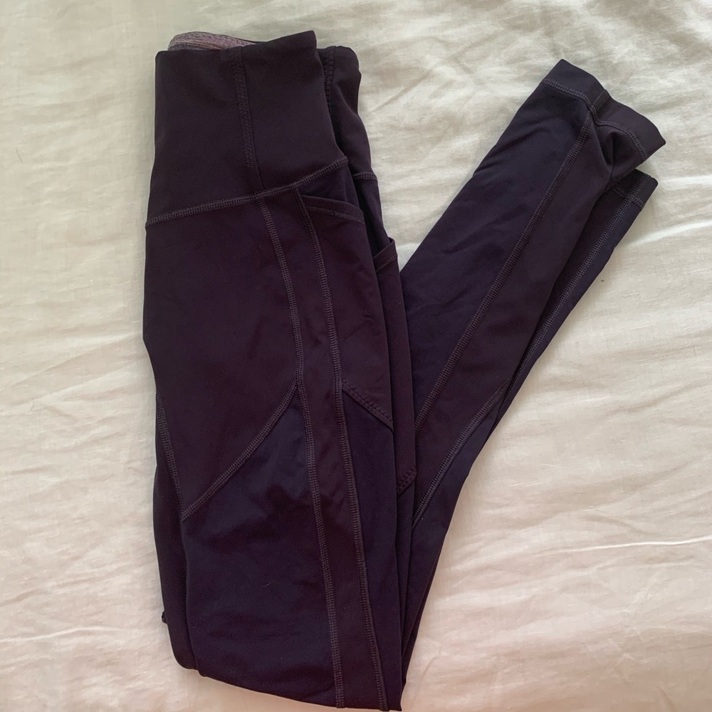 SZ 4 Purple Lululemon All the Right places